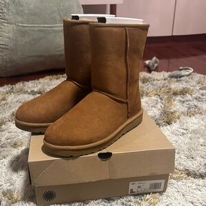 UGG Classic Brown Boots size 10 Brand New
